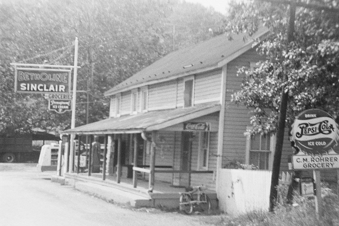 C.M. Rohrer Grocery, Blair's Valley